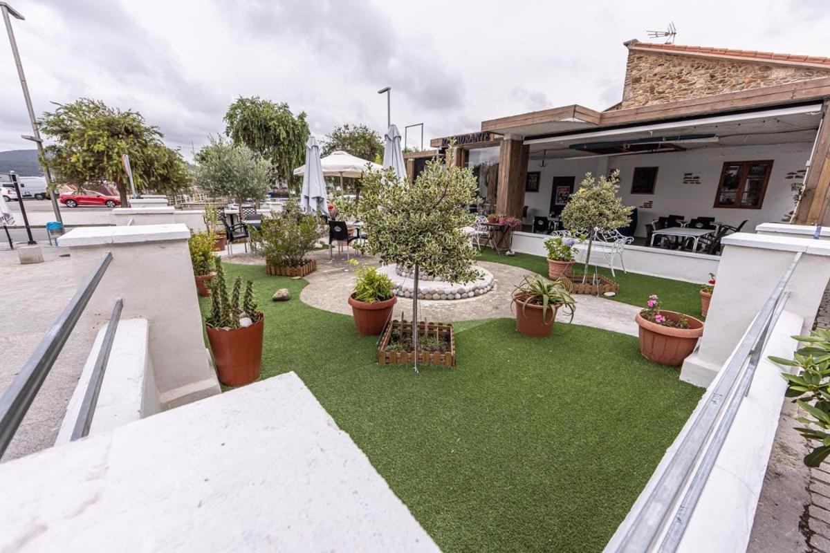 Hotel Puerto Arnela Camariñas Екстериор снимка